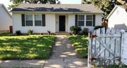 overlooked side entrance issues