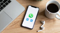 Whatsapp Linkedin Surges In Global Coverage